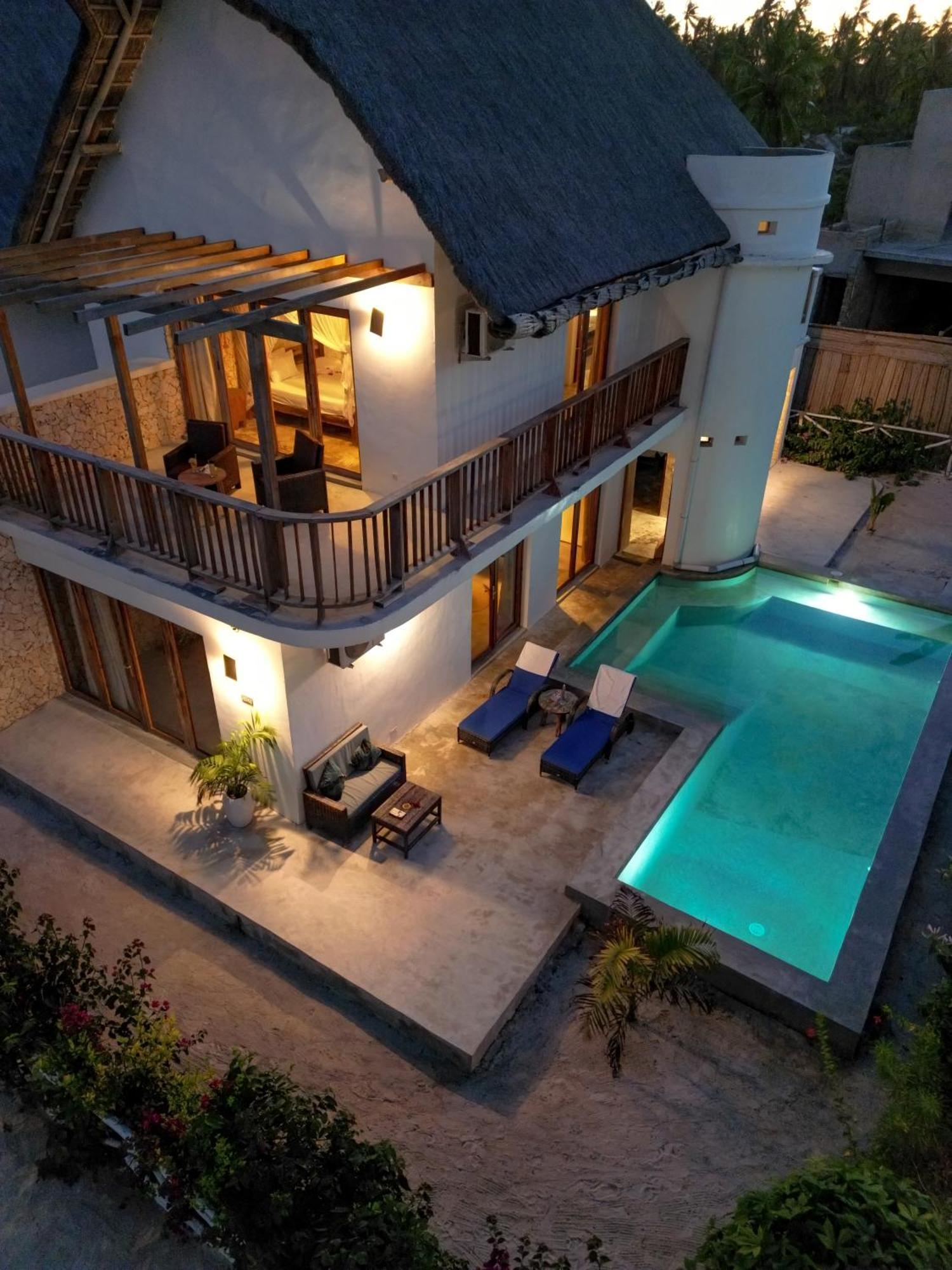 Natural Park Villa Resort Пингу Экстерьер фото