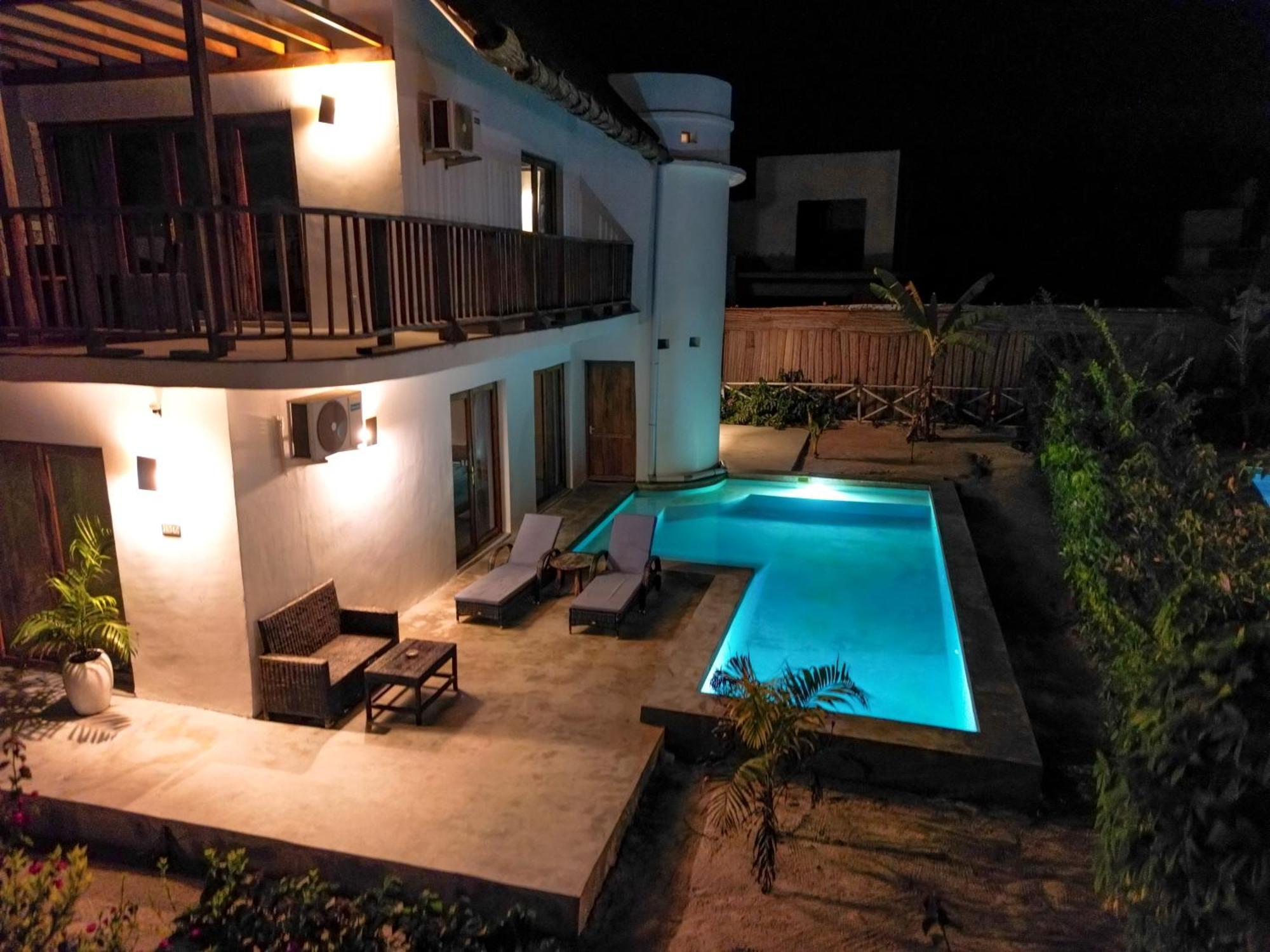 Natural Park Villa Resort Пингу Номер фото
